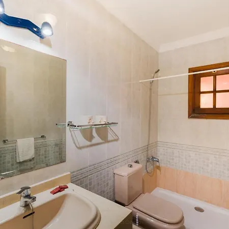 Residencial El Conde #1 *
